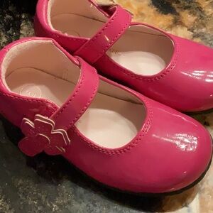 Cherokee faux patent leather Mary Janes toddler size 6